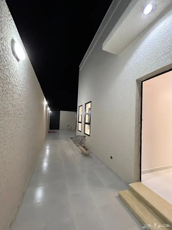 دور ارضي للبيع حي المدائن فاخر من الاخار 23