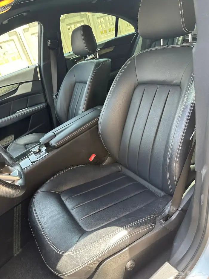 مرسيدس CLS400 عداد قليل 8