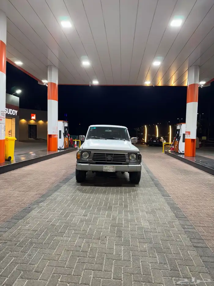 نيسان باترول موديل 93 0