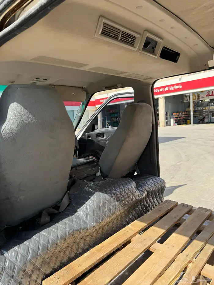 نيسان باص ( أورفان ) 2013 - بضائع 15