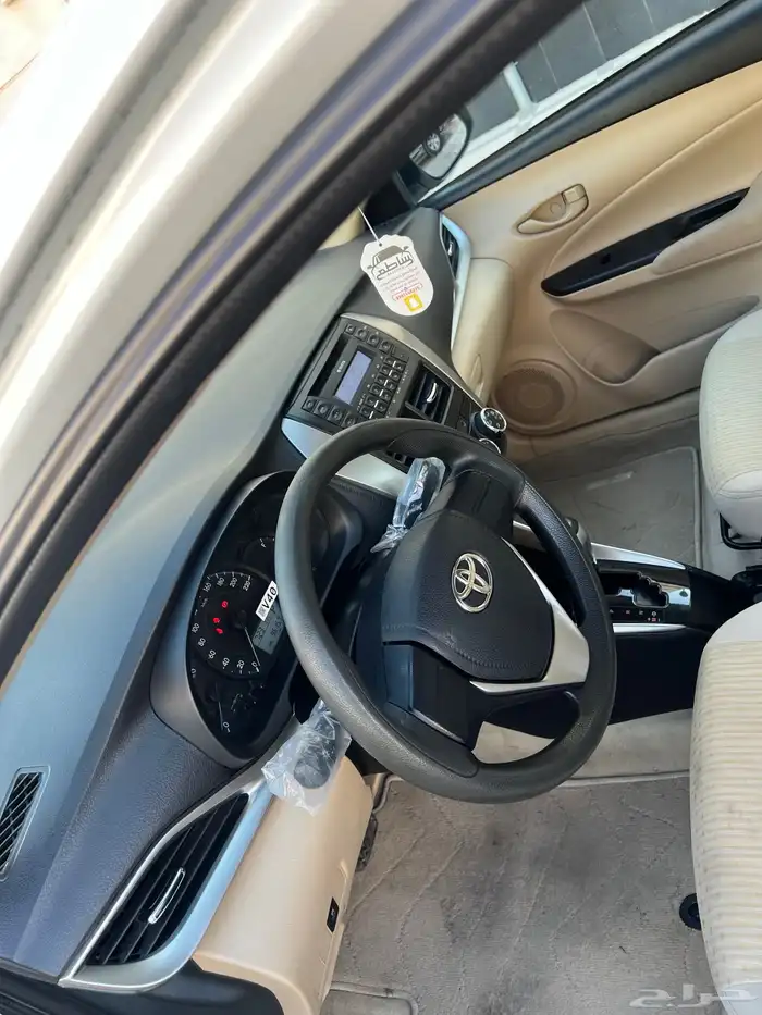 تايوتا يارس 12