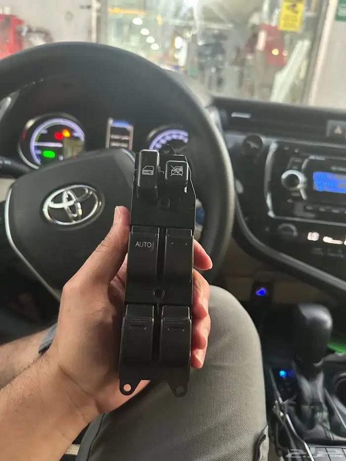 مفتاح نافذ جديد كورلا 0