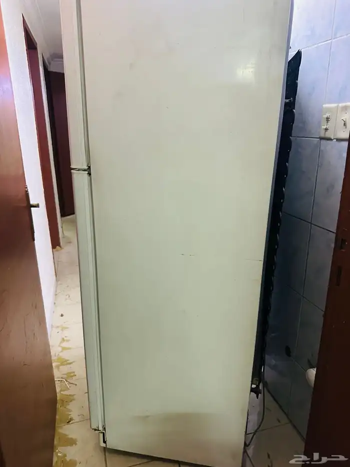 للبيع ثلاجة نظيف خاليه من العيوب 6