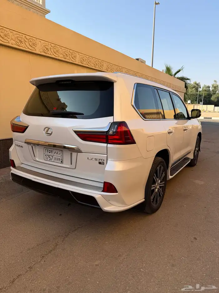 جيب لكزس LX570 2019 2