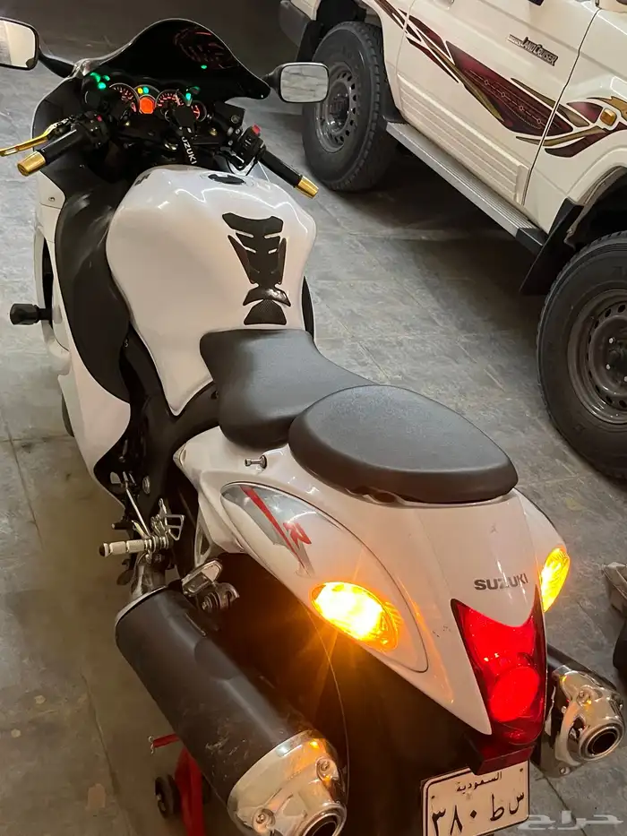 سوزوكي هايبوزا 2012 2