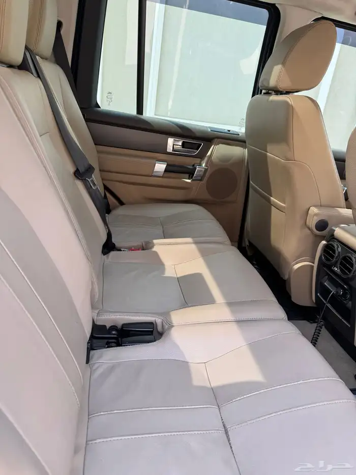 Land Rover LR4 (2013) 6