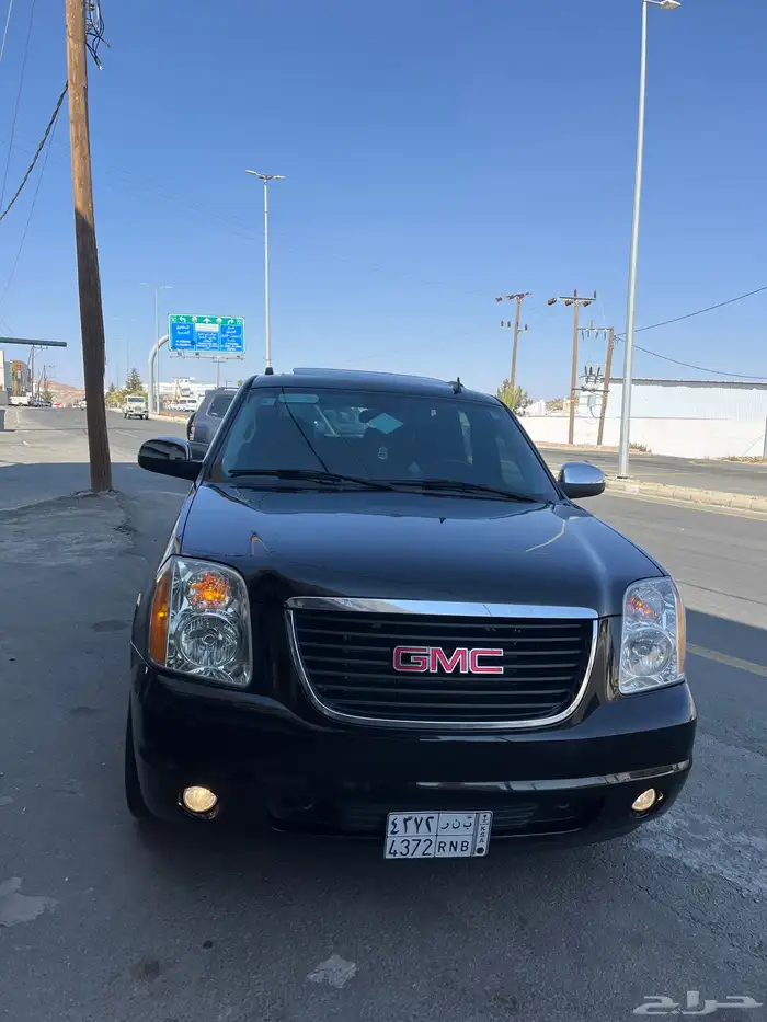 يوكن 2007 نظيف جدا للبيع 7