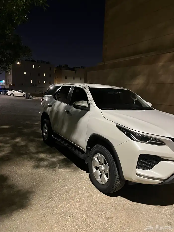 فورتشنر بريمي ديزل 2024 للتقبيل 0