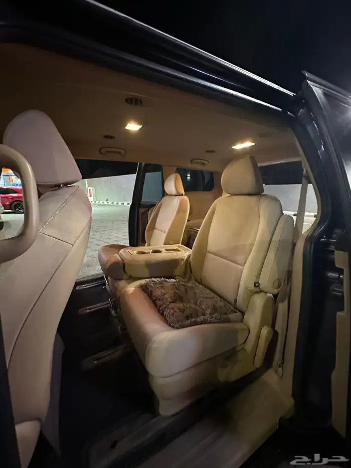 كيا كرنفال 2018 8