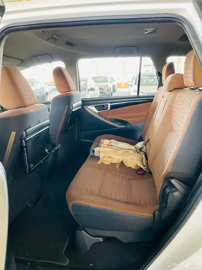 تويوتا انوفا بنزين - 2018 11