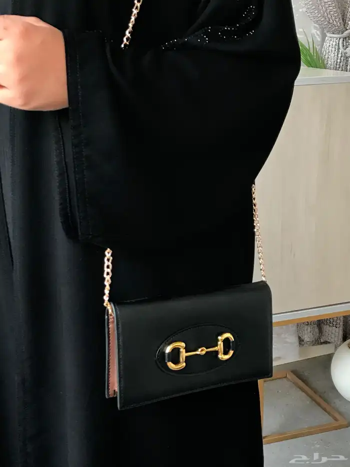 شنط ماركات ماركات درجه اولى مع ملحقاته 30