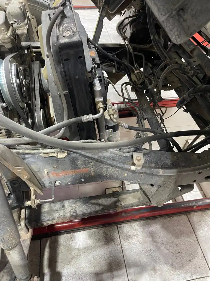 دنا ايسوزو شبه مخزنه موديل 2000 طرمبة كبيره كل شي على الشرط 24