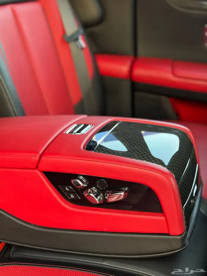 رولزرويس قوست 2023 - بلاك بادج - ضمان وصيانة مجانية 9