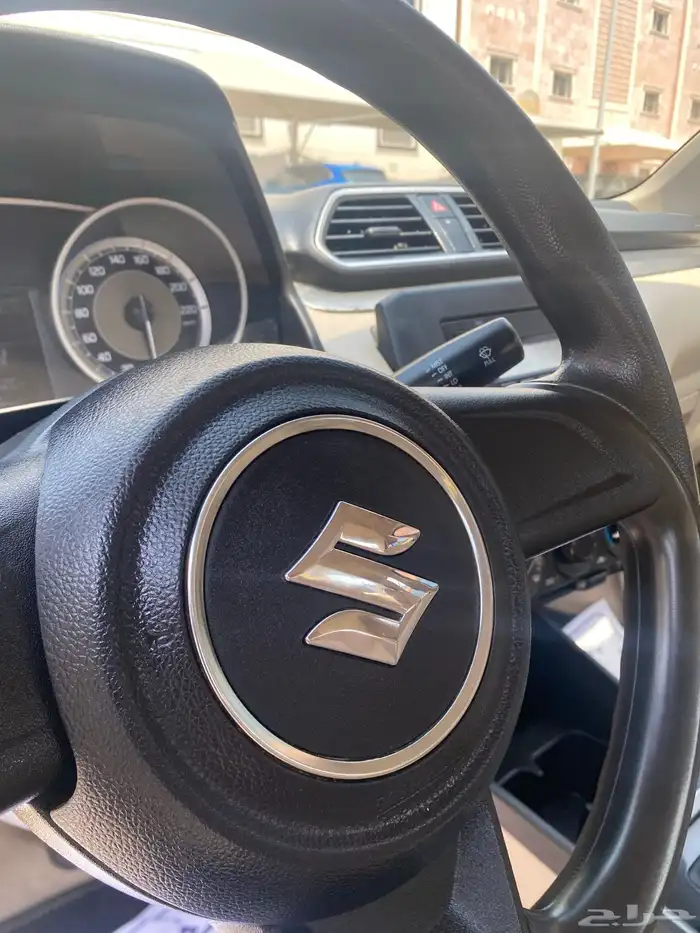 سوزوكي ديزاير 2024 3