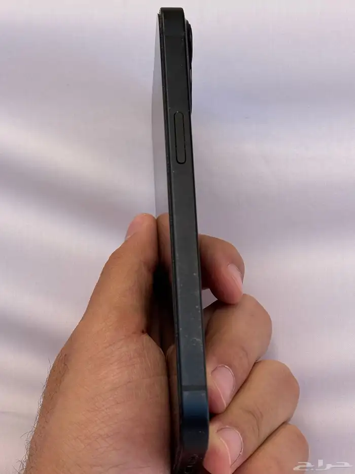 ايفون 13 128 بطارية 81 نظيف جدا غير مفكوك 4