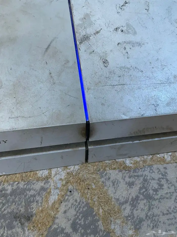 سوني مع شاشه 4