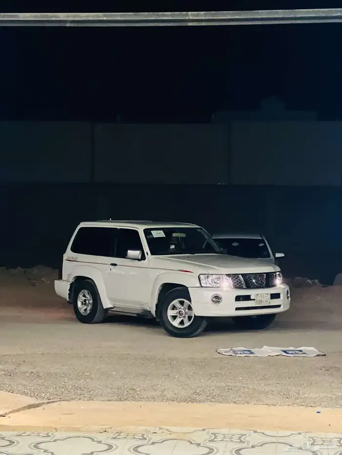 نيسان باترول ربع 4