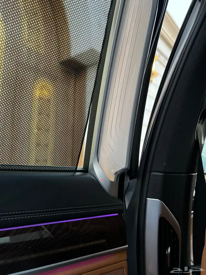 للبيع بي ام دبليو 2021 - 730 li بحالة الجديده 70