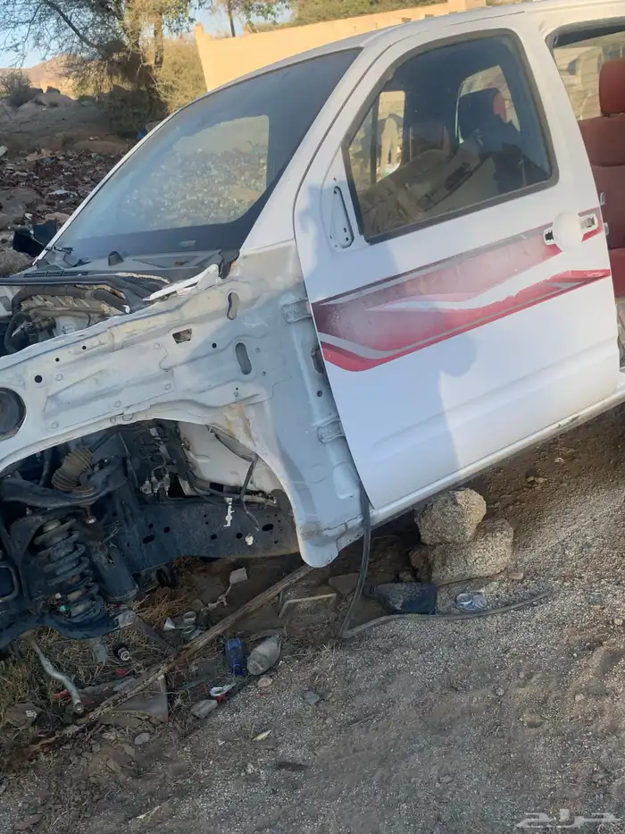 نفار نيسان 2015 تشليح قير عادي بنزين 3