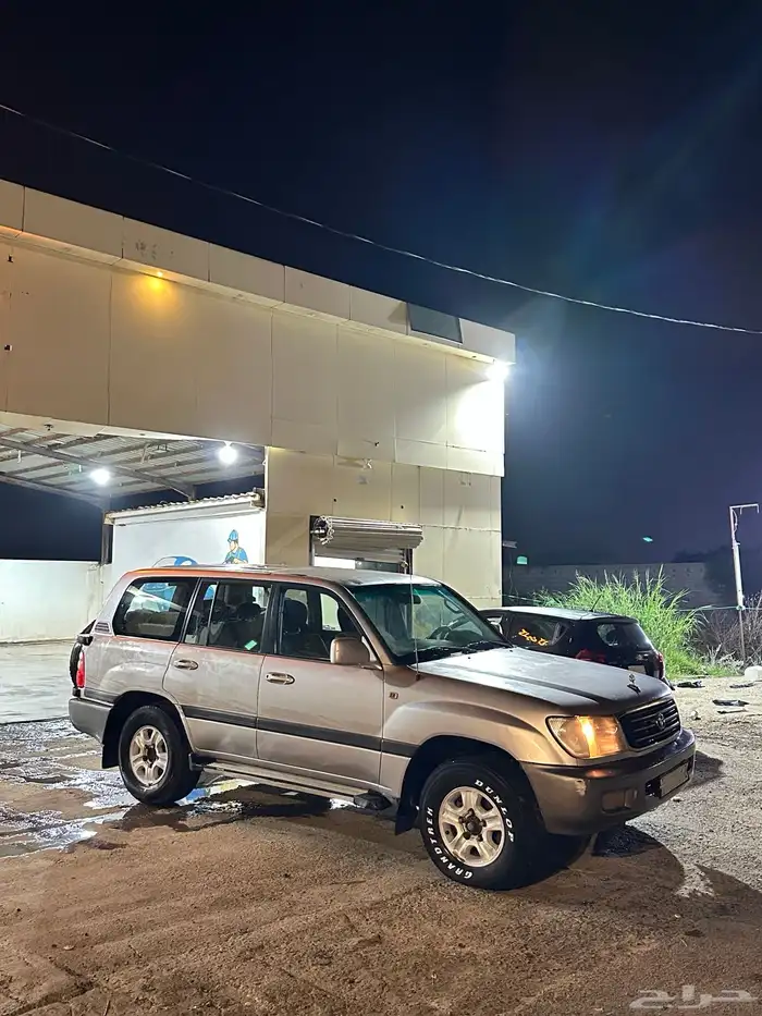 للبيع لاندكروزر جي اكس ار 7