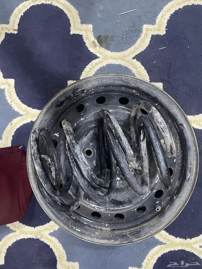 قطع ربع راسين و هايلوكس 2013 7