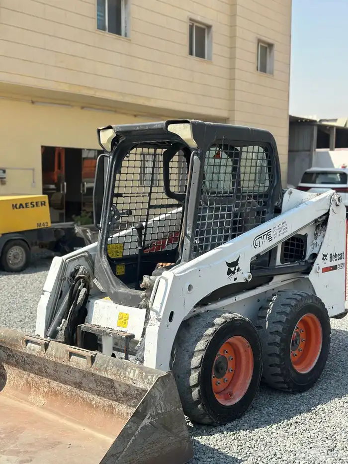 بوبكات مقاس S450 موديل 2018 نظيف جدا 2