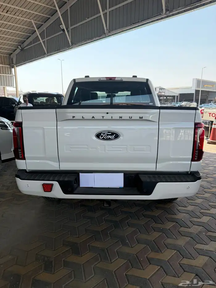 فورد غمارتين F150 بلاتينيوم فل اوبشن موديل 2025 9