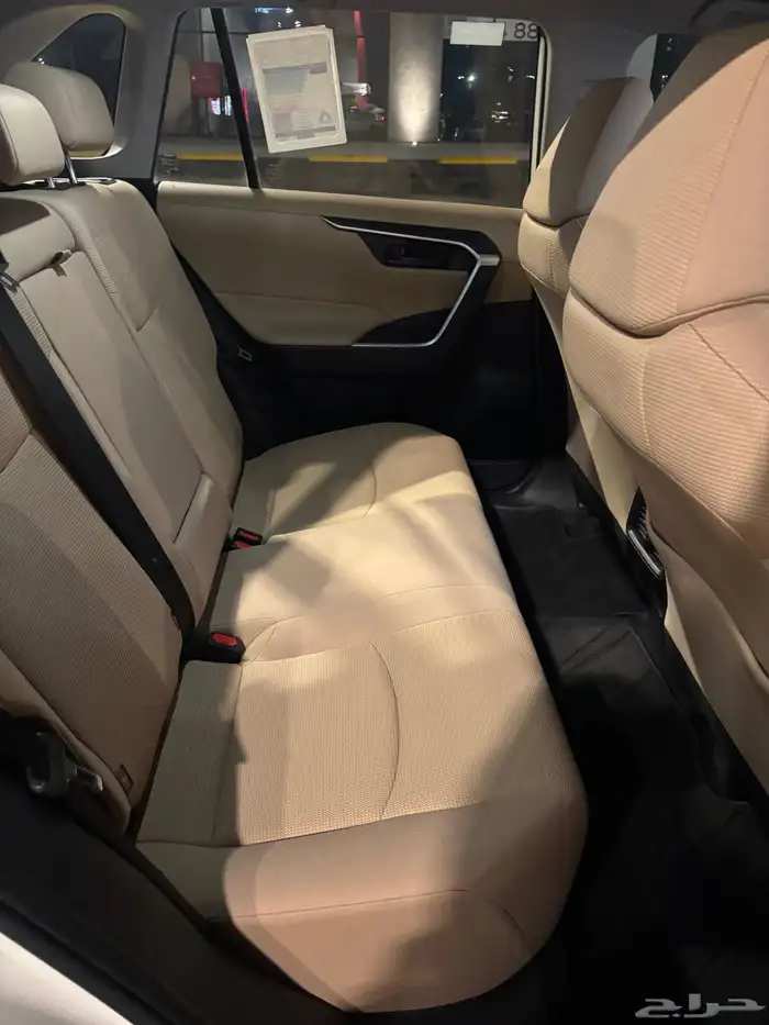 تايوتا رافور 2022 (دبل) 18