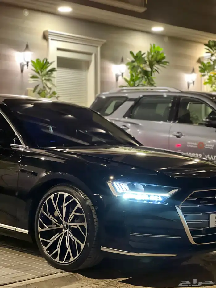 اودي A8L عداد قليل 2020 13