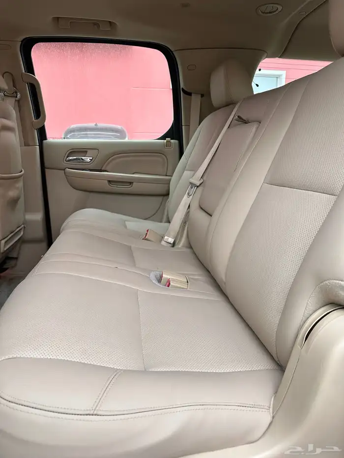 كاديلاك اسكاليد 2011 فل كامل الجميح 54