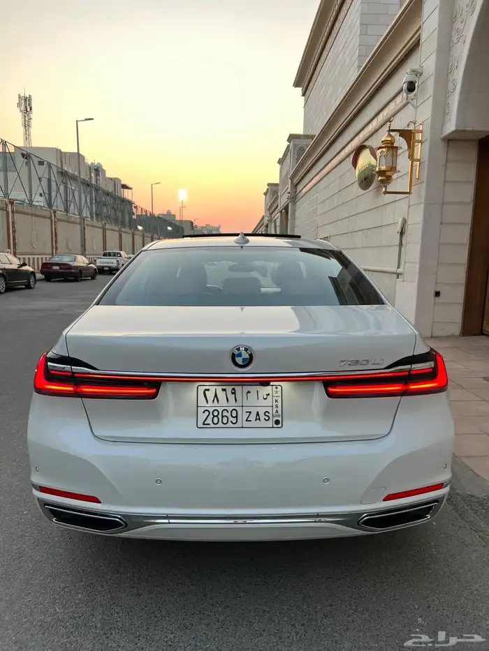 للبيع بي ام دبليو 2021 - 730 li بحالة الجديده 7