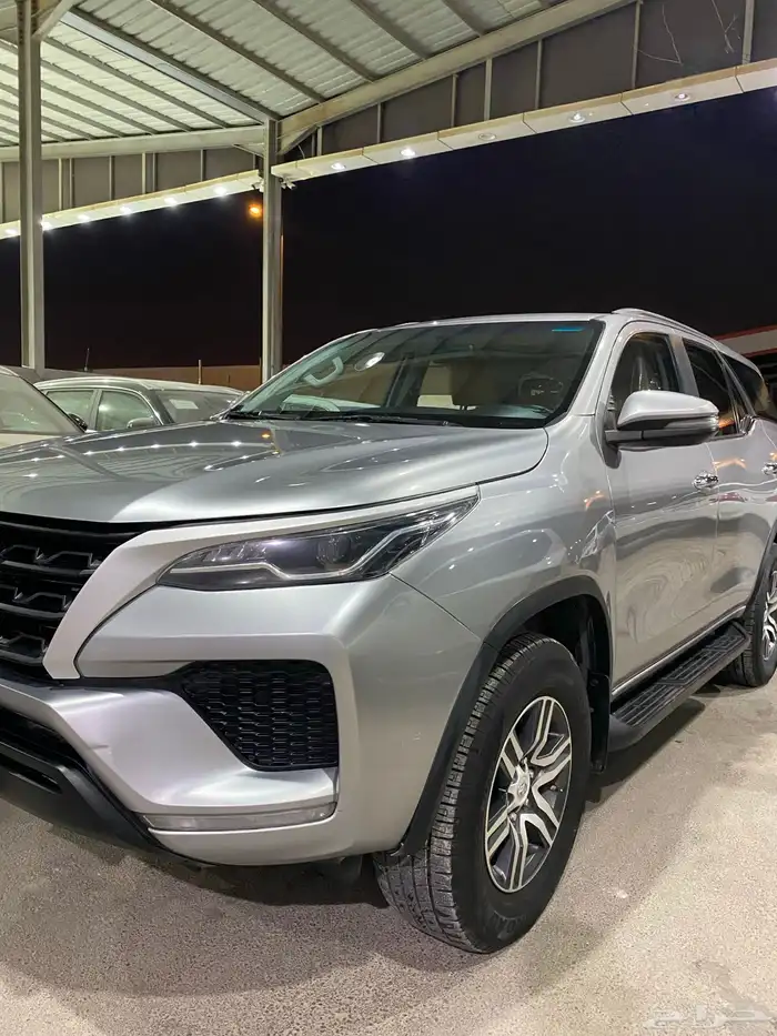 تويوتا فورتشنر 4 سرندل 2022ديزل 3