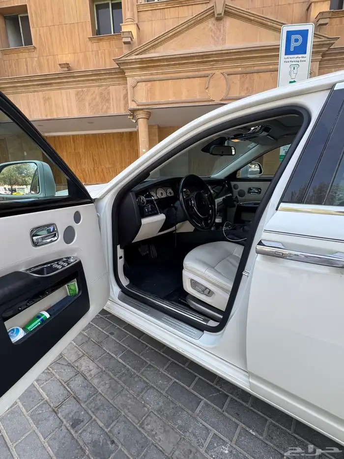 رولز رويس 2011 5