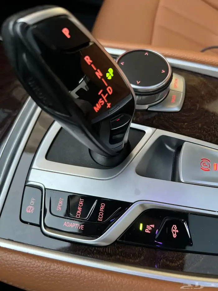 للبيع بي ام دبليو 2021 - 730 li بحالة الجديده 59