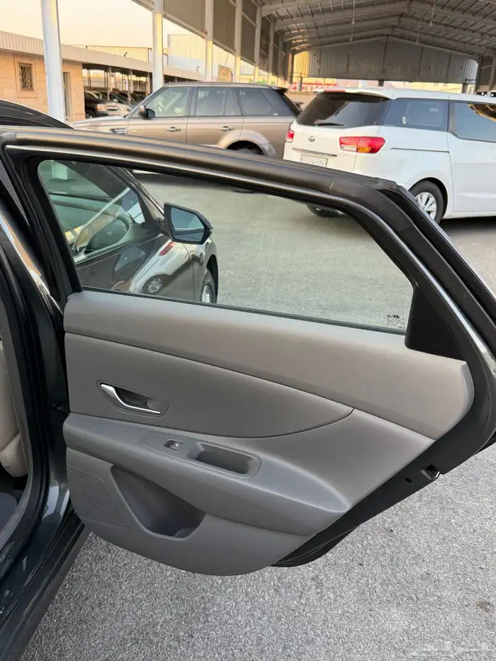 للبيع هيونداي النترا 2022 21