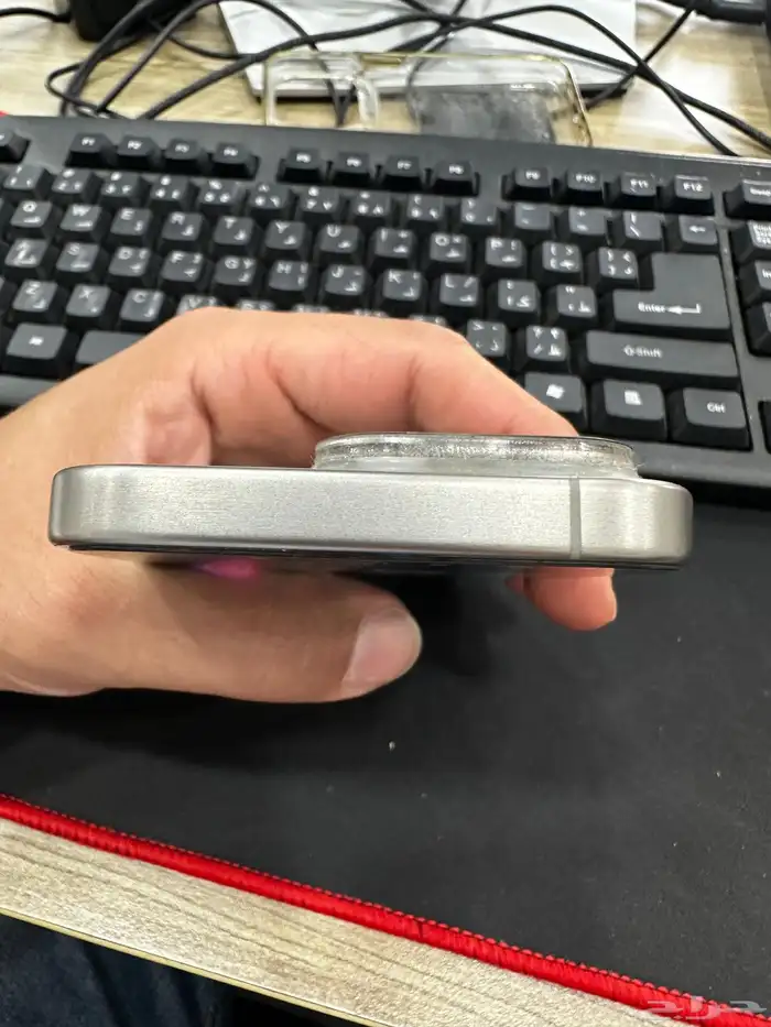 ايفون 15 برو 8