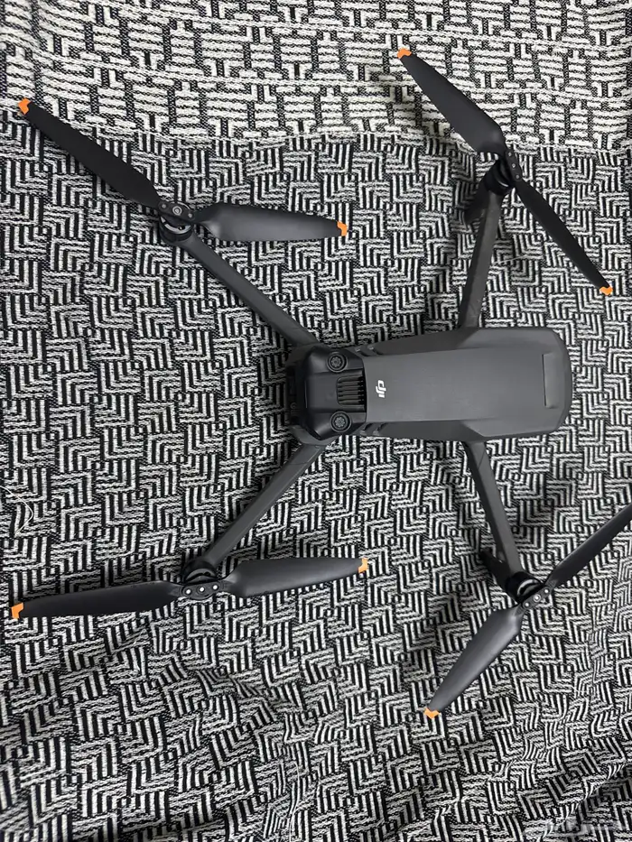 طائرة درون dji مافيك3 ويد تحكم 3