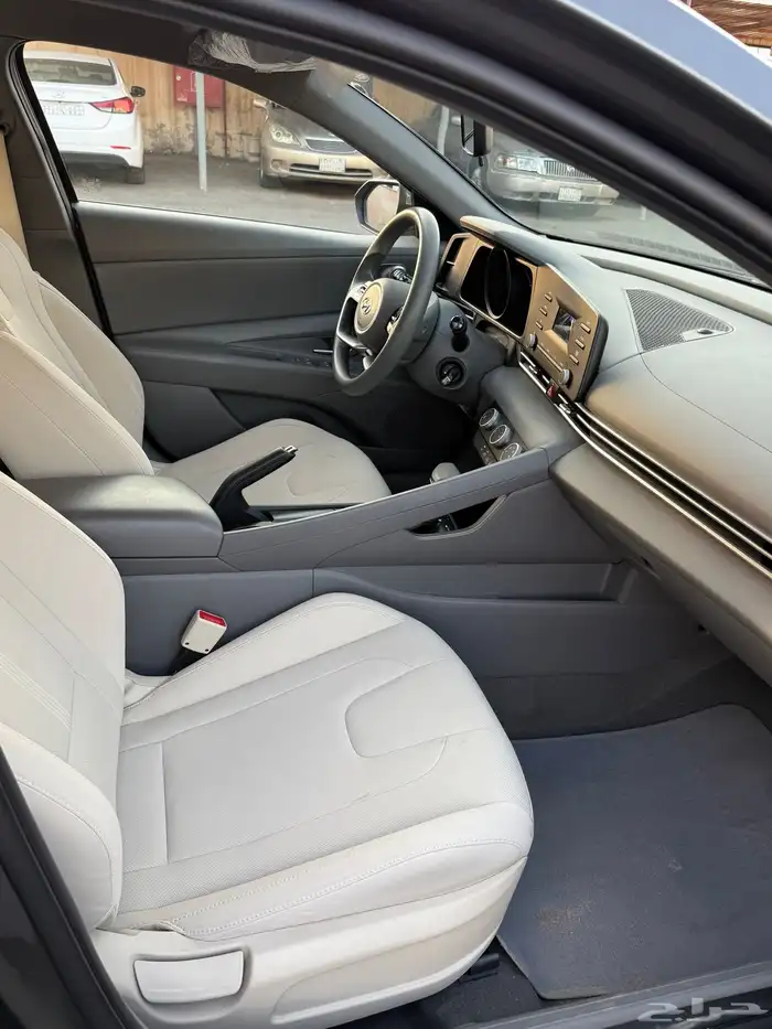 للبيع هيونداي النترا 2022 22