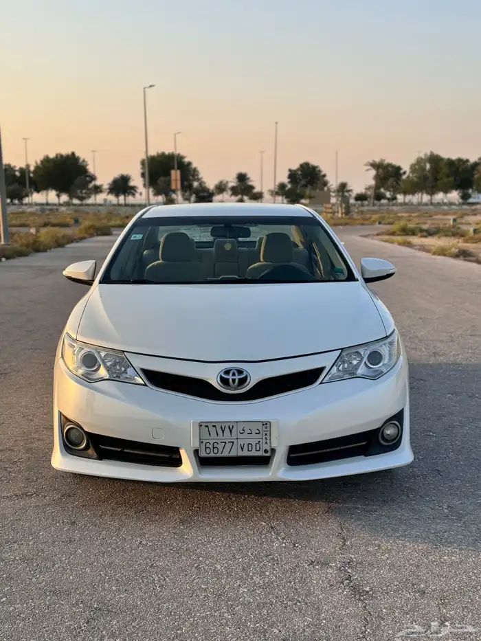 للبيع كامري 2012 0