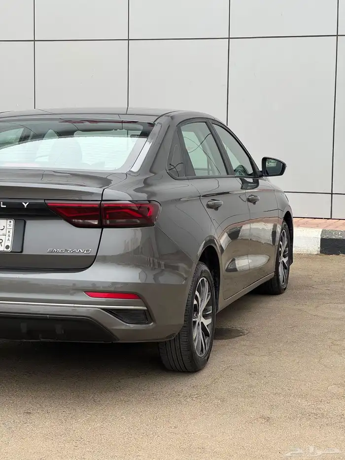 جيلي امجراند 7 موديل 2023 السعر 26000 الف 16