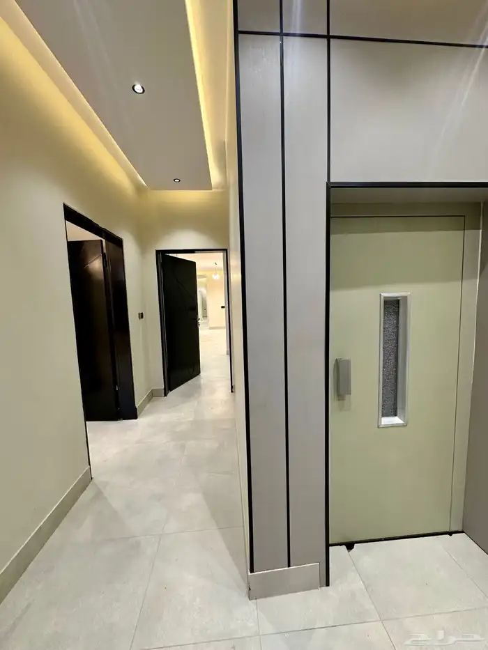 للبيع شقق علويه6غرف مع سطح ومصعد شغال بأبها-المحاله520الف 4