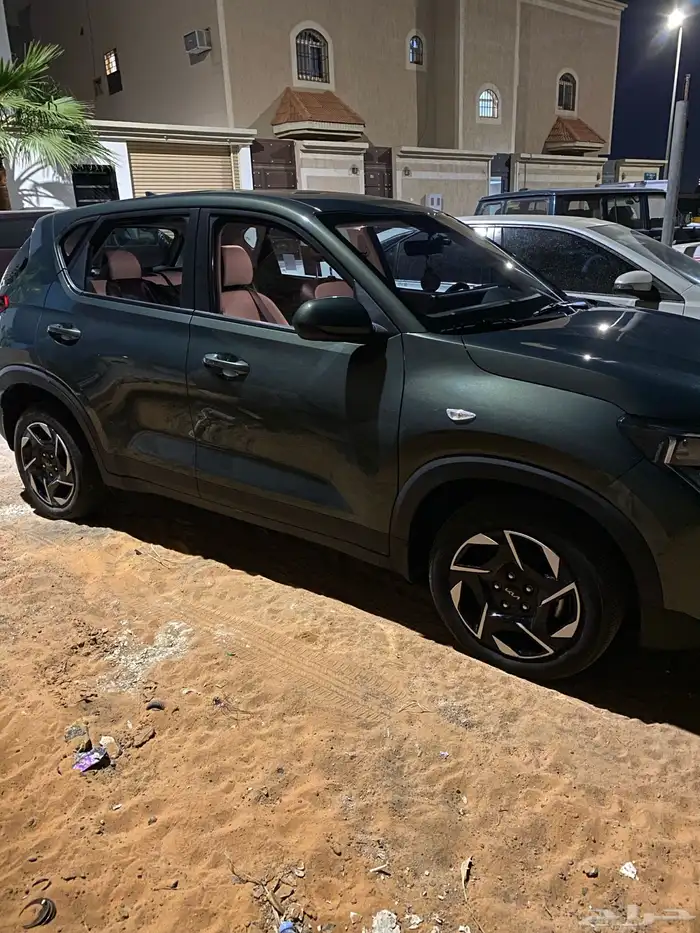 للبيع كيا سونيت 2025   ستاندر 5