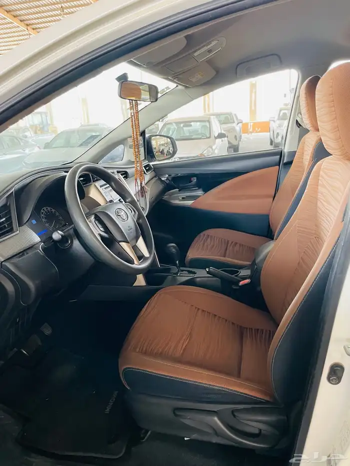 تويوتا انوفا بنزين - 2018 8