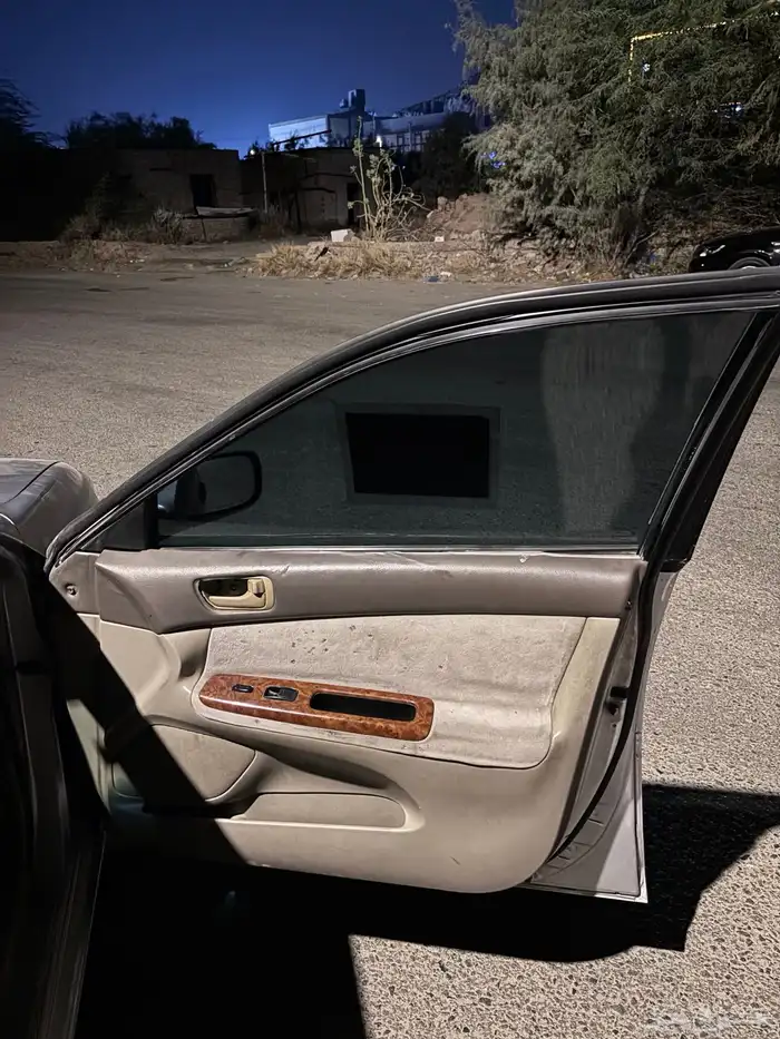 كامري 2004 للبيع أو البدل 1