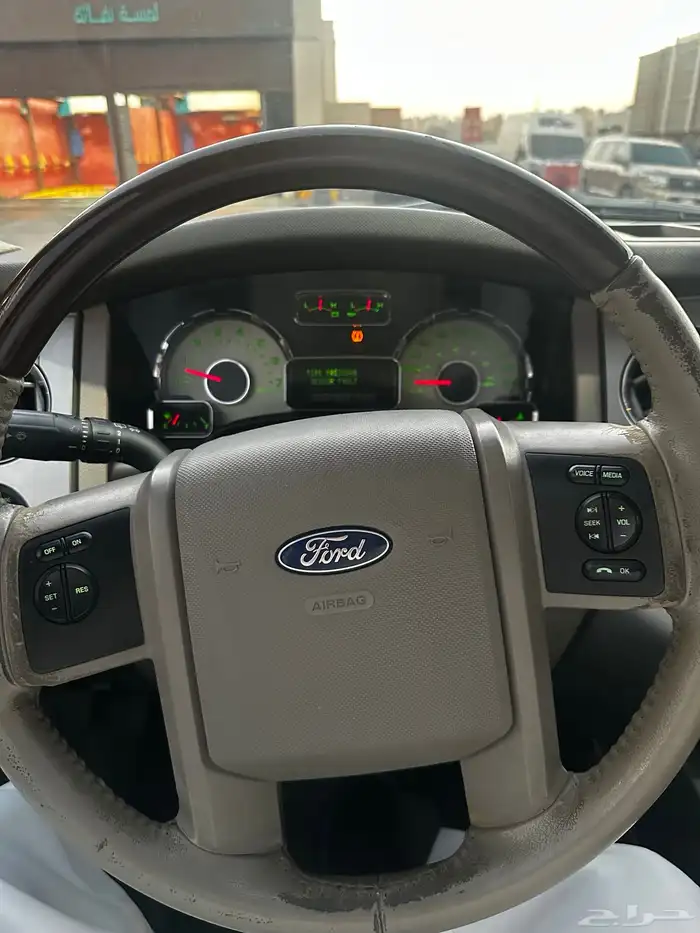 فورد اكسبيدشن 2009 لمتد دبل 7