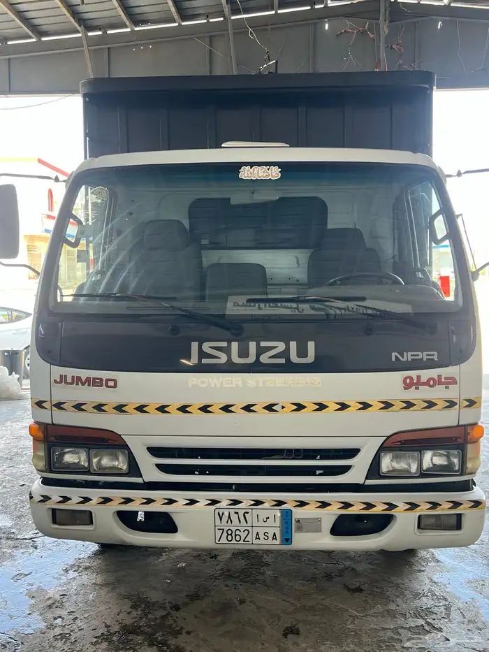 ايسوزو مخزن موديل 97 ممشى 70 الف 0