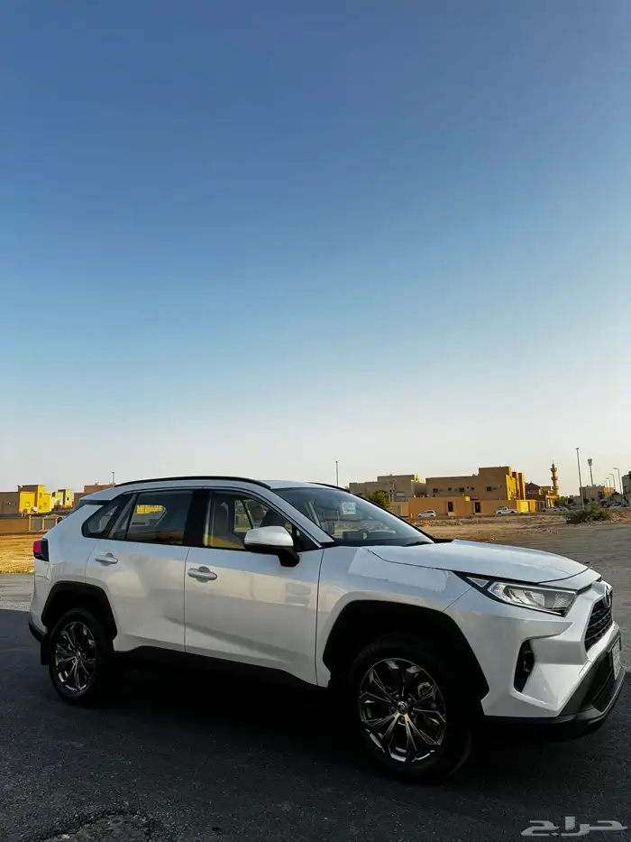 راف فور 2023 فل كامل سعودي 6