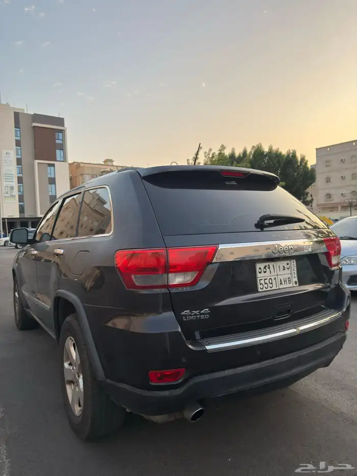 جراند شيروكي 2012 فل كامل 1