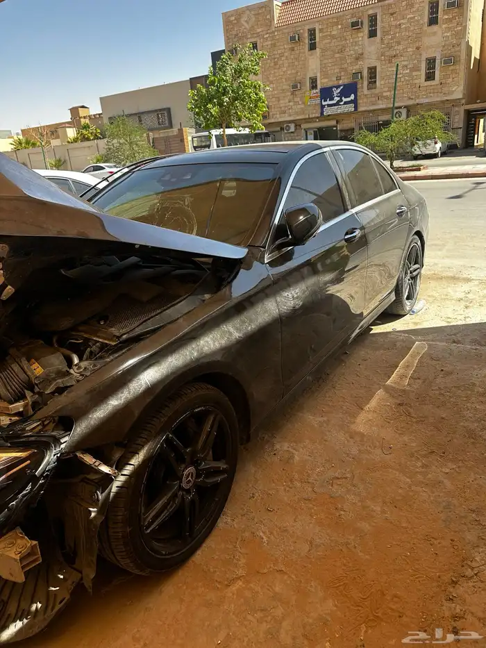 مرسيدس E400 2017 Amg (مصدوم) 0