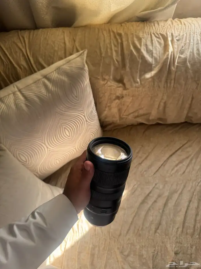 عدسة تامرون 70-200 f2.8 0